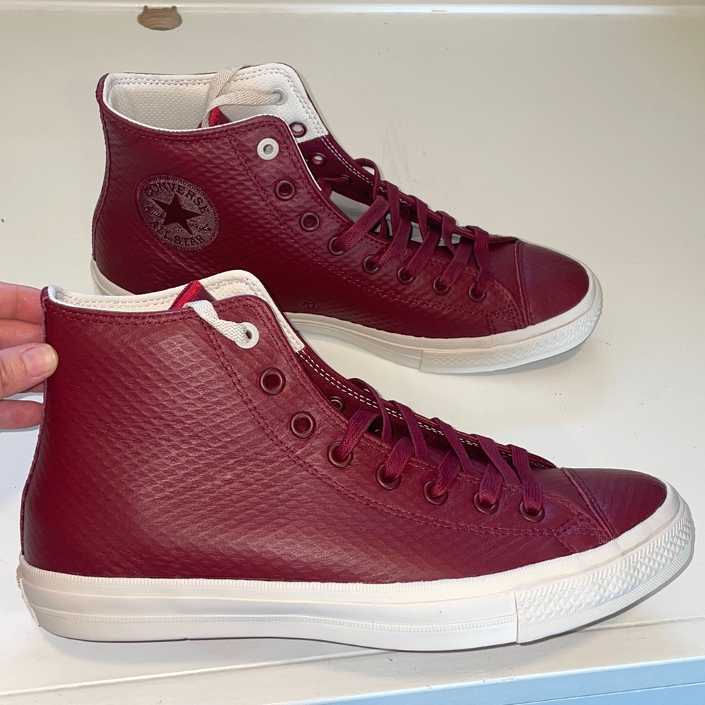 NWT Unique Leather Men Converse Burgundy Red High-Top Sneakers Size 11